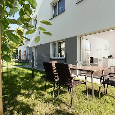 Pod Lipami - By Jantar Kołobrzeg