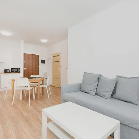 Pod Lipami - By Jantar Apartament Kołobrzeg